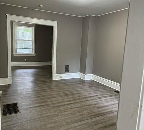 4th image of 1826 Boas St
