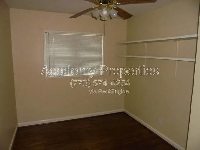 3 bed, 1.0 bath, $1,445 — Photo 4