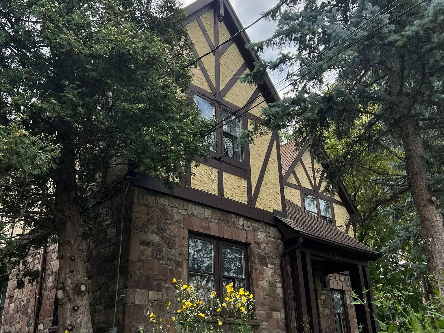 7 bed, $3,800 — Photo 2