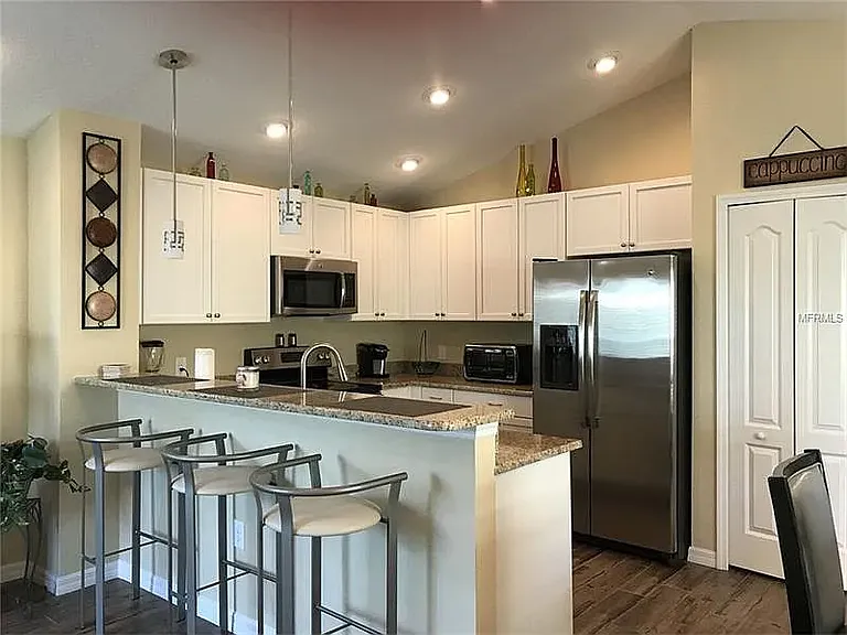 4055 Cottage Hill Ave — Photo 4