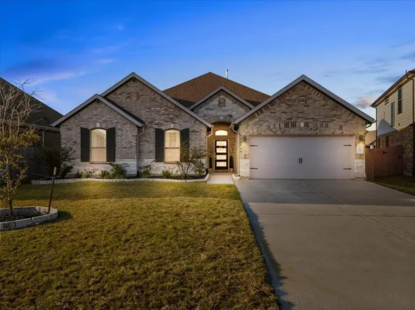 723 Kingwood Dr, League City, TX 77573