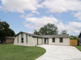 310 Diana Dr, Converse, TX 78109