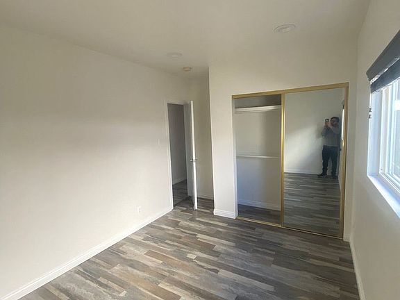 2nd image of 1427 Franklin St