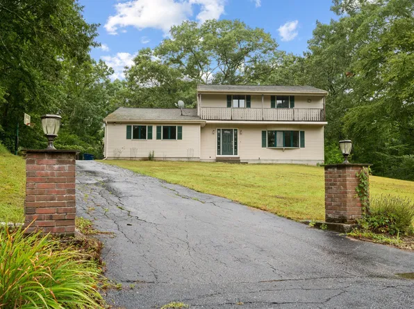 34 Rogers Hill Road, Waterford, CT 06385