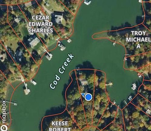 3rd image of 152 Swann Ct