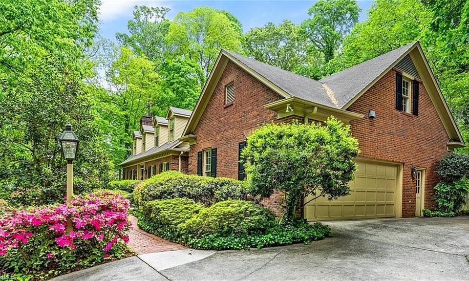 1st image of 5511 Wallace Dr