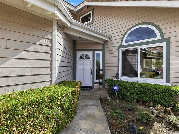 3rd image of 3314 Skyview Ln