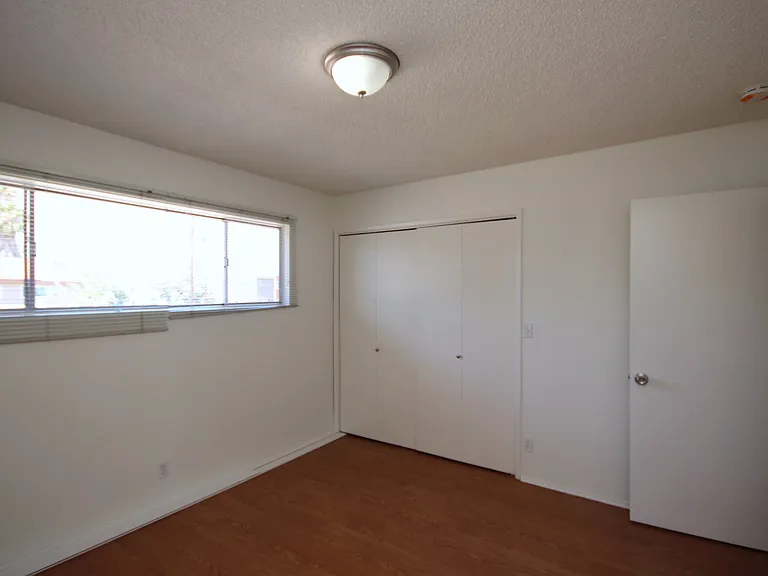 1005 S Marguerita Ave #E — Photo 16