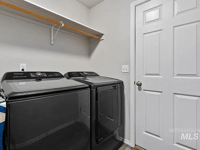 759 Pronghorn Dr — Photo 20