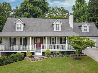 3049 Shadow Brook Dr, Maryville, TN 37803