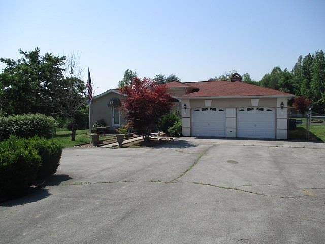 1st image of 265 Margaret Cir