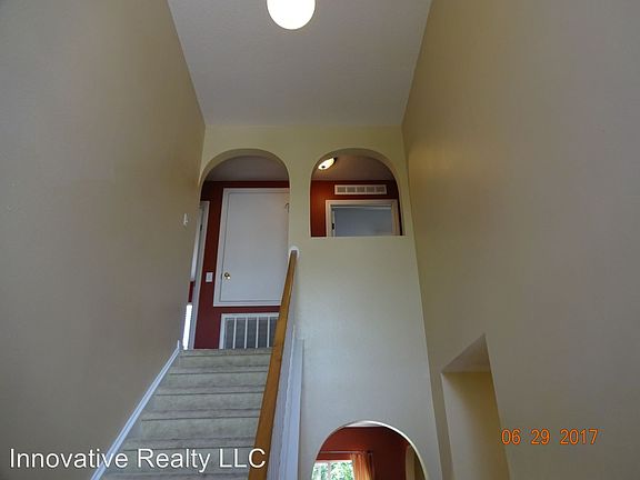 5th image of 1919 Corner Meadow Cir
