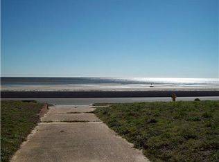 408 E Beach Blvd, Gulfport, MS 39507