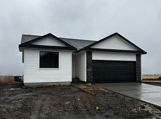 3727 NE 6th St, Ankeny, IA 50021