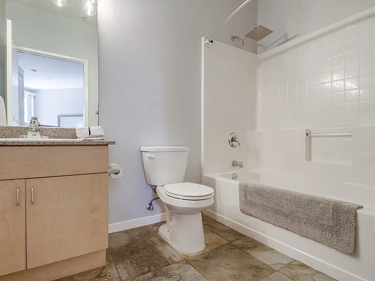 1501 Front St #533 — Photo 12