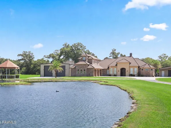 7603 Sugar Oaks Rd, New Iberia, LA 70563
