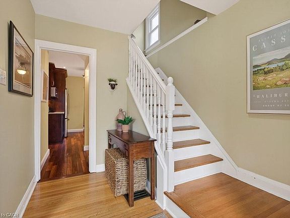 5th image of 132 Glen Rd