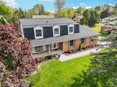 34623 Lakehurst Dr S, Farmington, MI, 48331