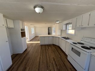 4500 Leesburg Rd #19, Hopkins, SC 29061