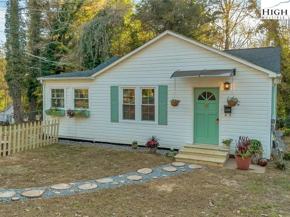 1105 J Street, North Wilkesboro, NC 28659