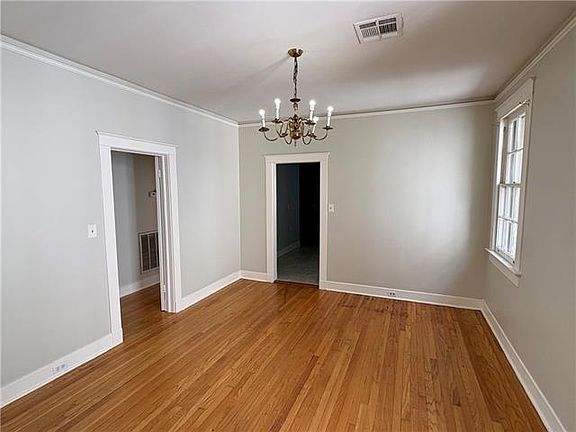 5th image of 1116 Napoleon Ave