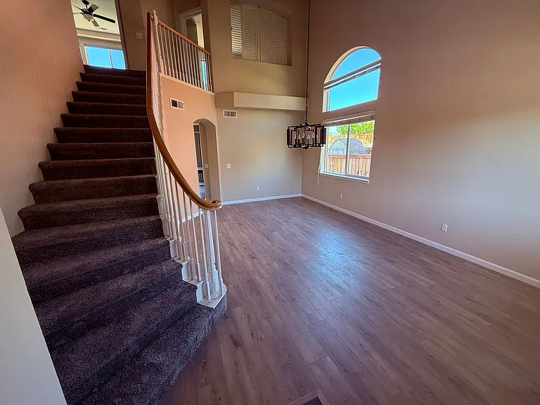 7750 Peavine Shadow Ct — Photo 3