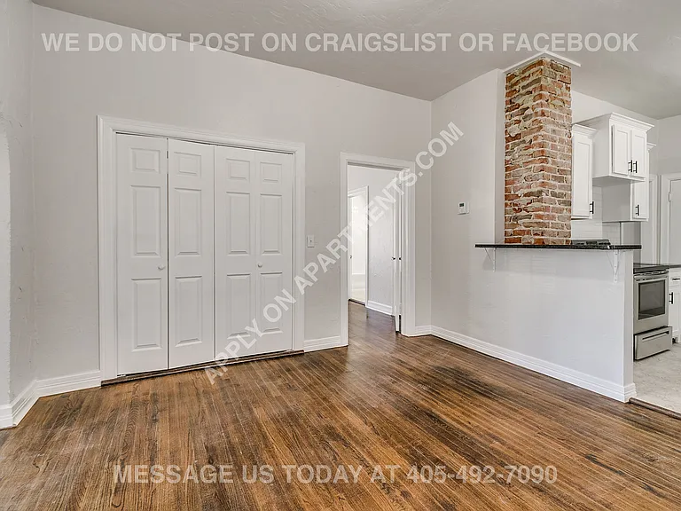 1130 NW 39th St #1130.5 — Photo 12