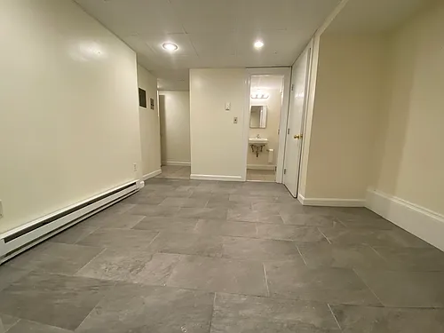 506 Beacon St Photo 1