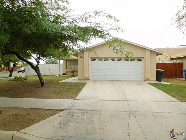 1st image of 126 Driftwood Dr