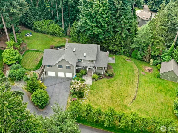 15841 NE 162nd Street, Woodinville, WA 98072
