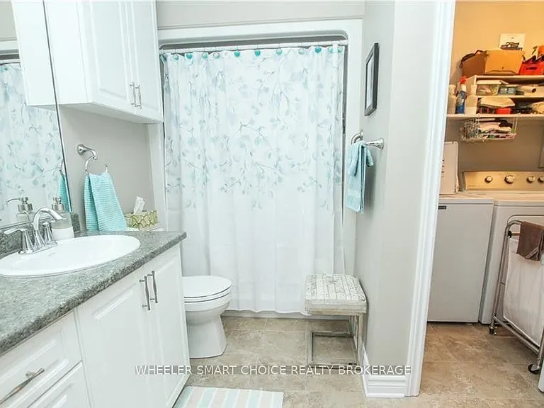 226 1st St W #214 — Photo 21