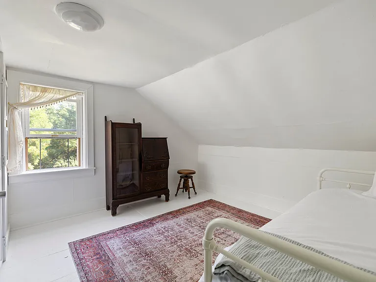 1420 Randolph St — Photo 18