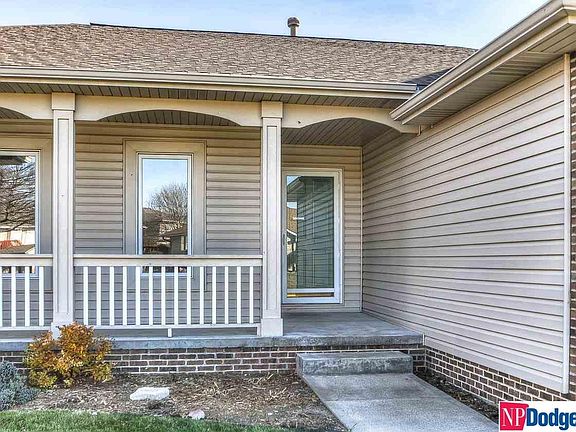 5th image of 13605 Fornoff Ave