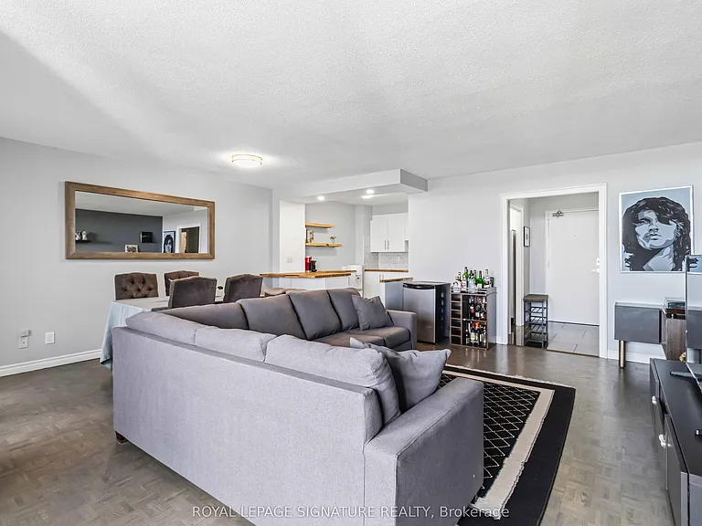 85 Emmett Ave #1403 — Photo 4