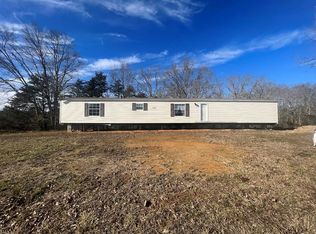 1573 Luther Memorial Rd, Parrottsville, TN 37843