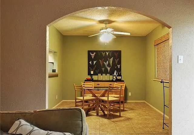 11421 Pyreneese Dr — Photo 15
