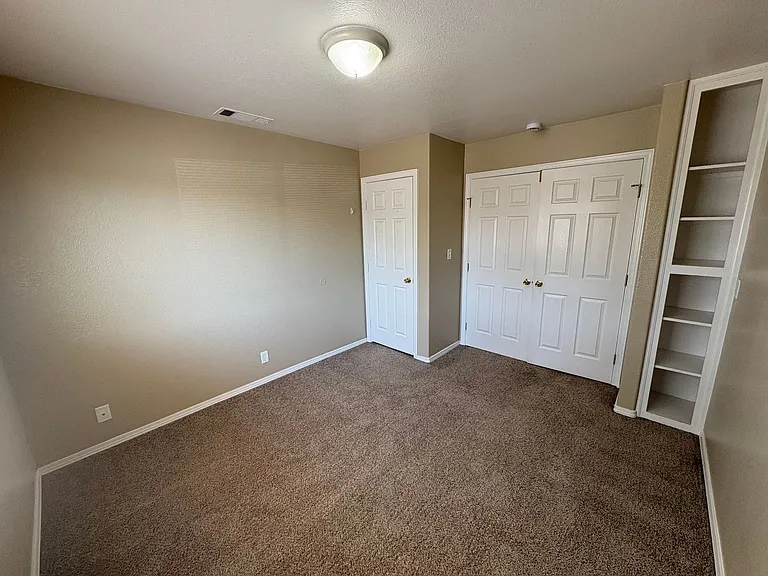 391 Trinity Ct — Photo 9