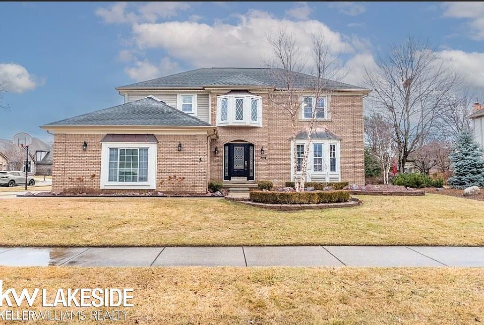 1st image of 43695 Catawba Dr