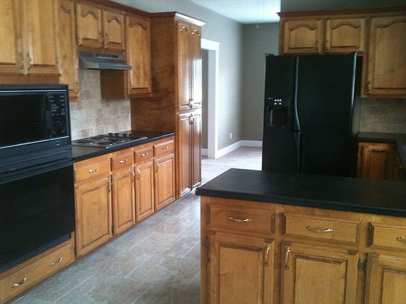 5th image of 1126 Athens Dr