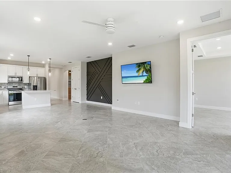 17377 Corsini Dr — Photo 6