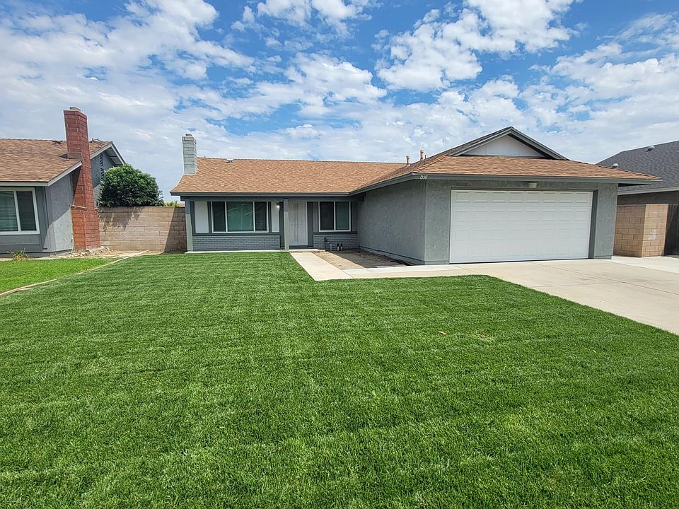 1st image of 1550 N Isadora Way