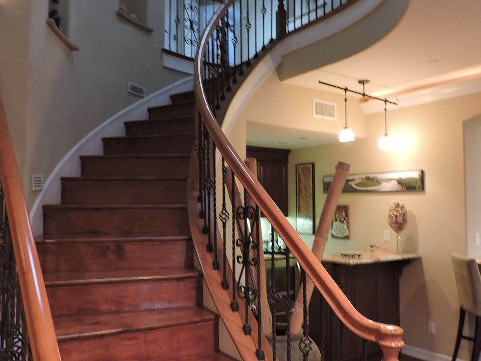 2nd image of 714 Elvira Ave #B