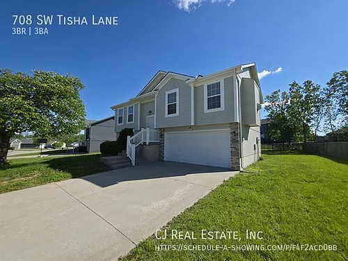 708 SW Tisha Ln Photo 1