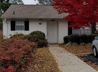 389 Promenade Ct SW, Marietta, GA 30064