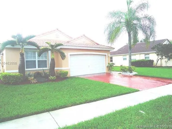 421 SW 195th Ave, Hollywood, FL 33029