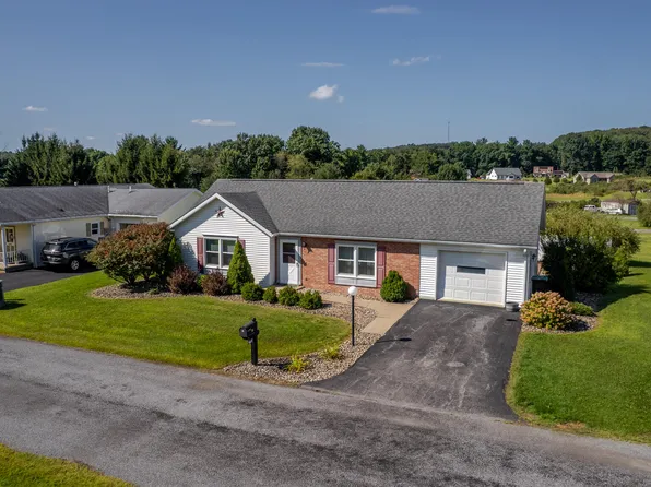 30 Brook Ln, Brookville, PA 15825