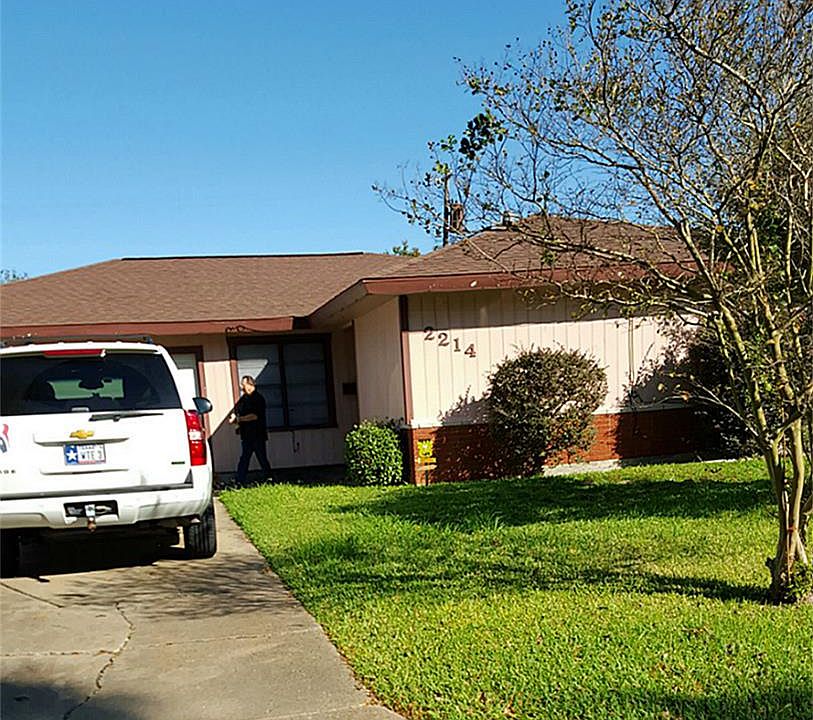 1st image of 2214 19th Ave N