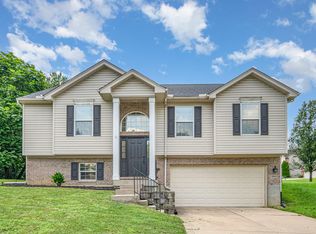 5945 Noel Creek Ln, Burlington, KY 41005