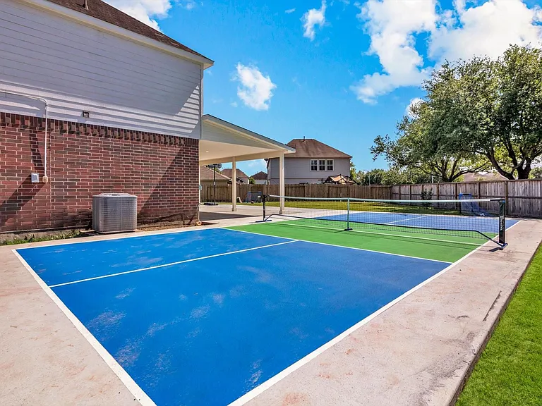 1722 Sun Point Ct — Photo 31