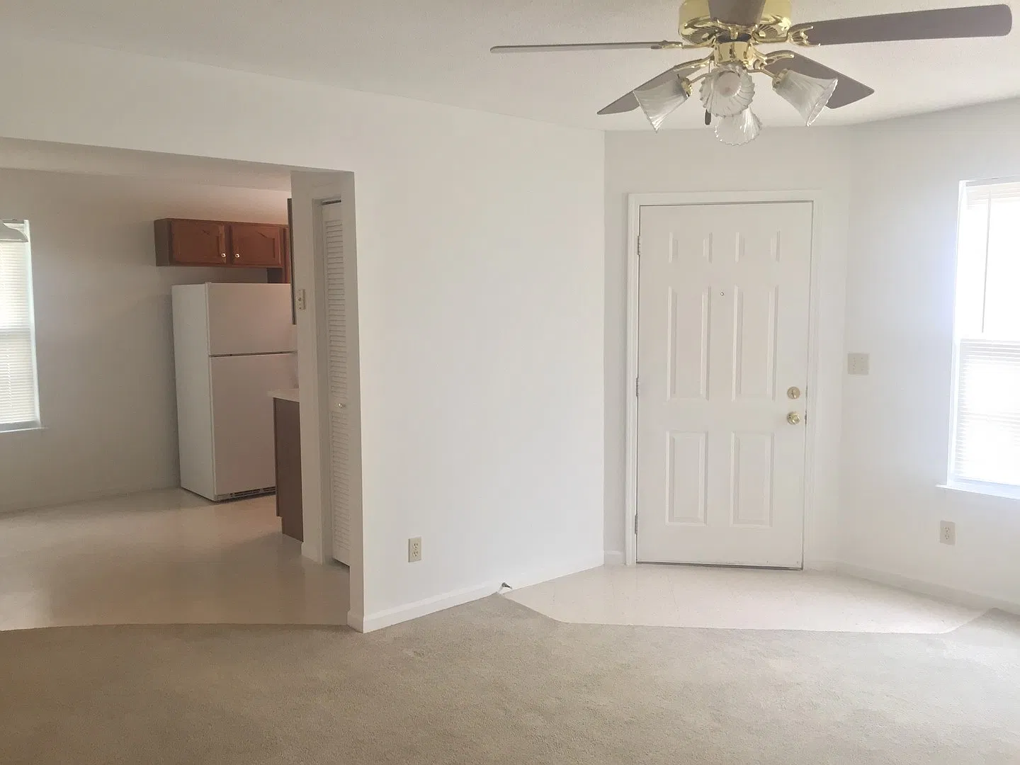 410 Center Ave. — Photo 3